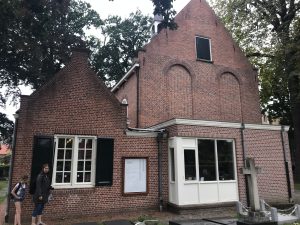 Kirken i Zundert hvor Vincents far var præst. Foto Carsten Dybkjær